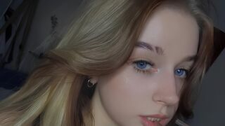 Free Nude MarisolNiang