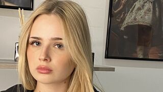 Free Nude MarnieRhyner