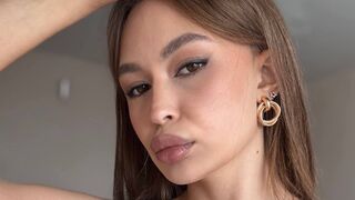 Free Nude MarryKlark