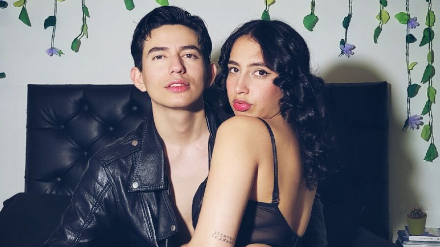 MassimoAndDakota Nude