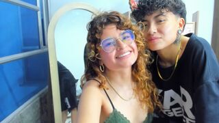 Free Nude MathiasAndEmily