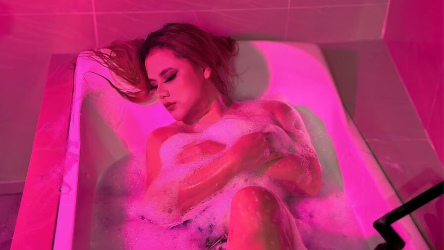 MatildaSalud Nude