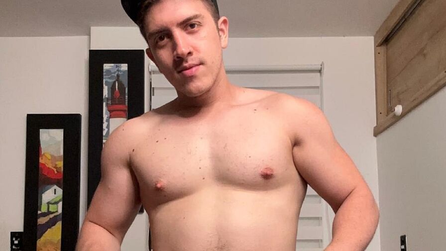 MaxFerrer Nude