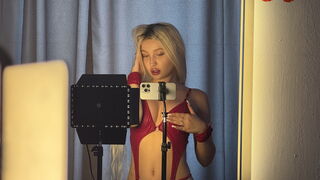 Free Nude MeganCouch