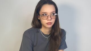 Free Nude MelaniBatalla