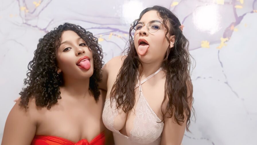 MelanieAndDona Nude