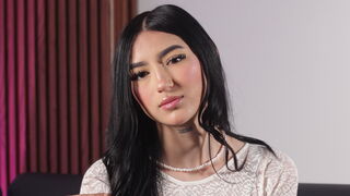 Free Nude MiaFerreira