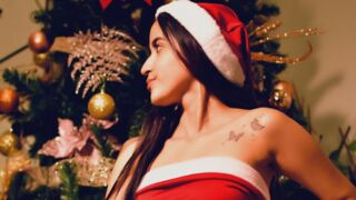 Free Nude MiaFischerry