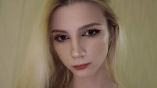 Free Nude MiaForever