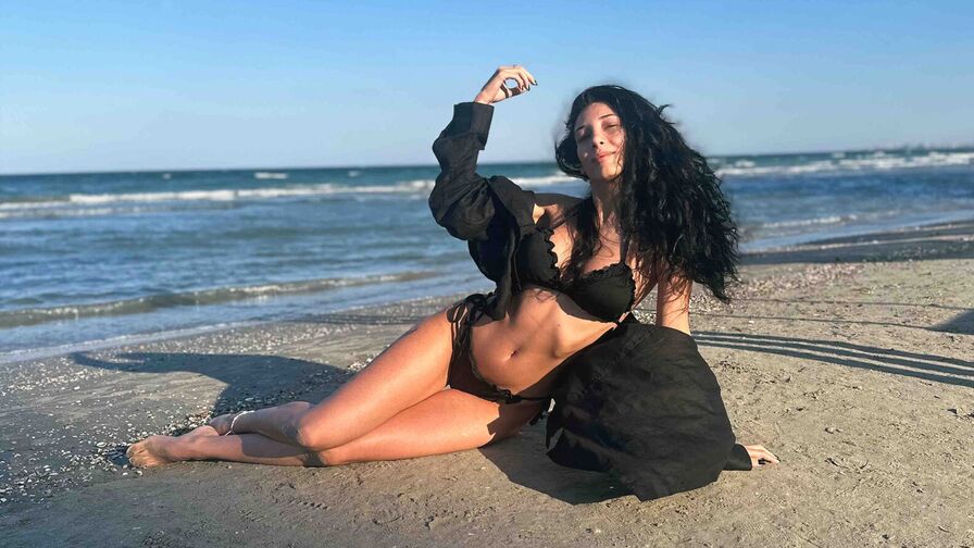 MiaLunnah Nude