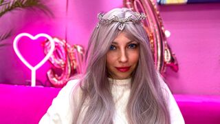 Free Nude MiaSerafino