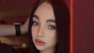 Free Nude MicahBranen