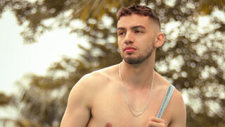 Free Nude MichaelMagno