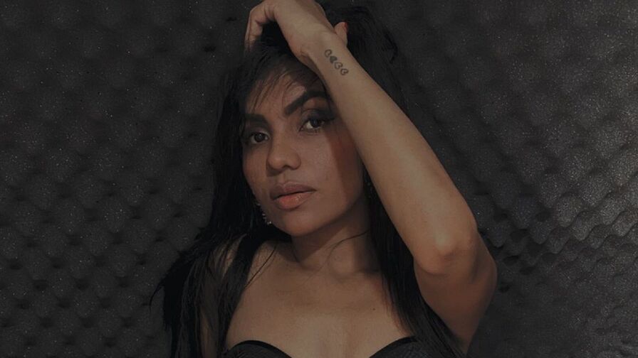 MirianLavegne Nude