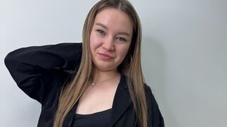 Free Nude MoiraGirling