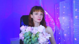 Free Nude MollyJiggles