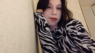 Free Nude MonicaCart
