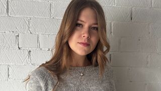 Free Nude MoraLamons