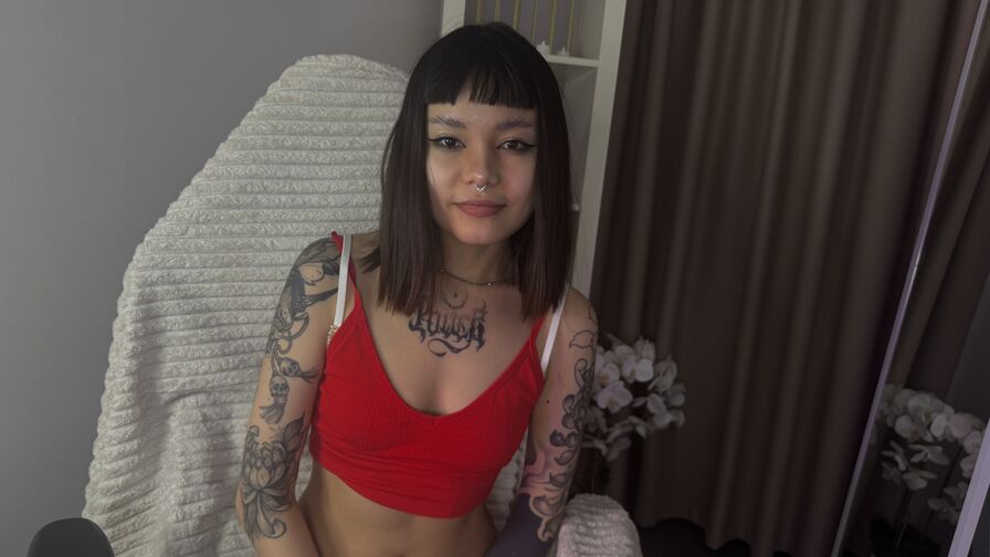 NanaaLeisi Nude