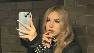 Free Nude NanciCamberos