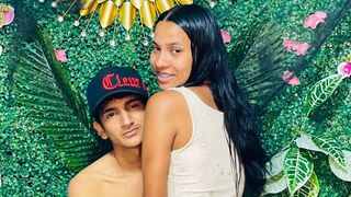 Free Nude NicoAndAria