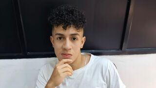 Free Nude NicoCartter