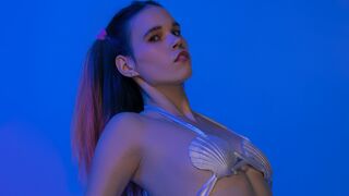 Free Nude NicoleHuan