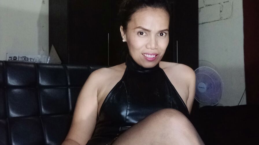 NikkiePhil Nude