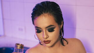 Free Nude NoaJones