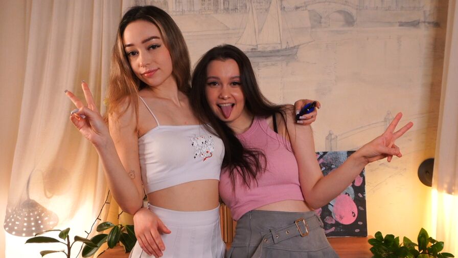 OdetteAndGussie Nude