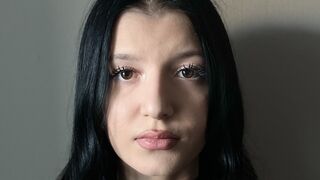 Free Nude OliveViereck