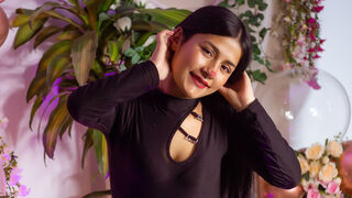 Free Nude OriannaValens