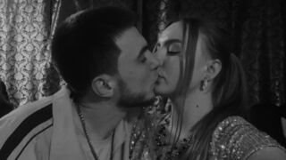 Free Nude OscarBeatrice