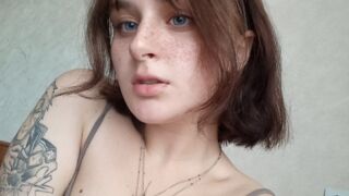 Free Nude PamelaLaney