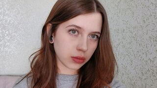 Free Nude PaulaEmberson