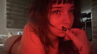 Free Nude PeachyPurr