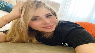 Free Nude PelinnaCollins