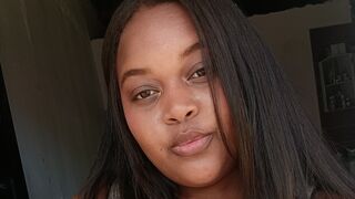 Free Nude PerlaMorena