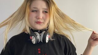 Free Nude PilarVanhee