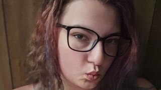 Free Nude QueenVivienne