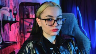 Free Nude RavenaMorris