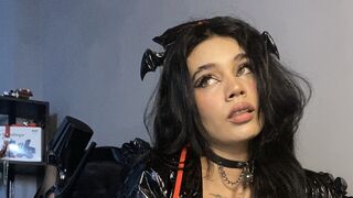 Free Nude RavennaCatter