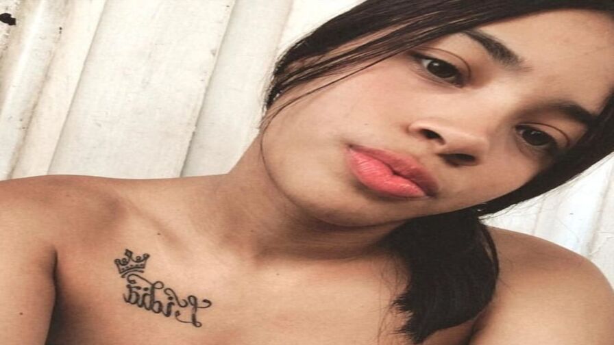 ReysDaniely Nude
