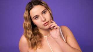 Free Nude RidaBackenson