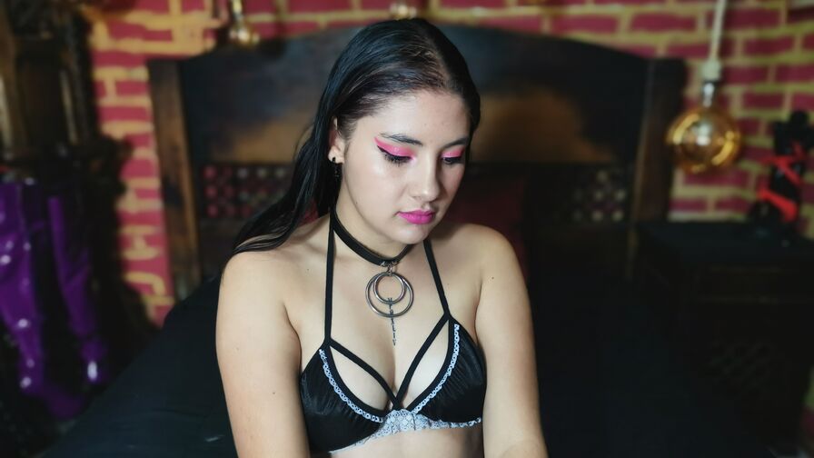 SamiriKing Nude