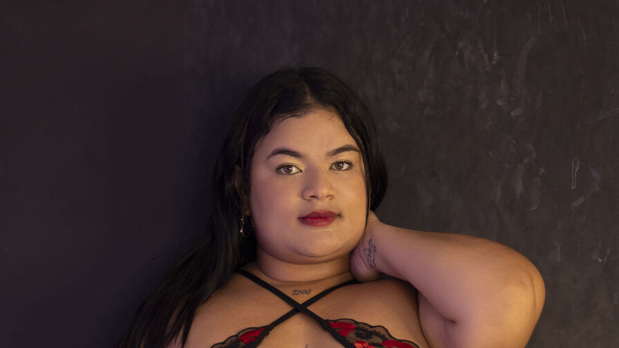 SandyBlack Nude