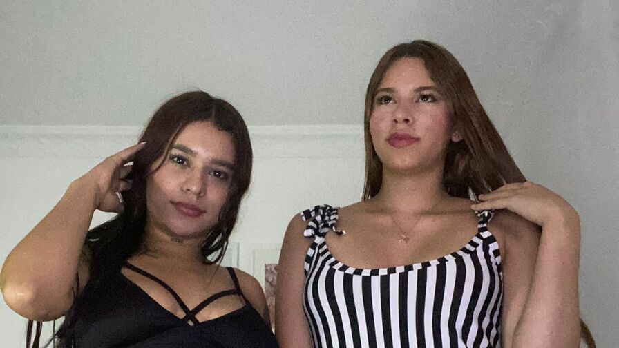 SaraandDaniela Nude