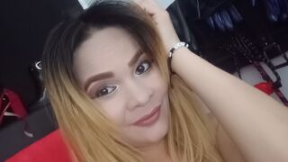 Free Nude SarahTyrell
