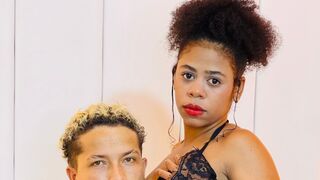 Free Nude ScarletAndDrake