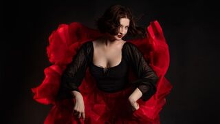 Free Nude SerenaJason